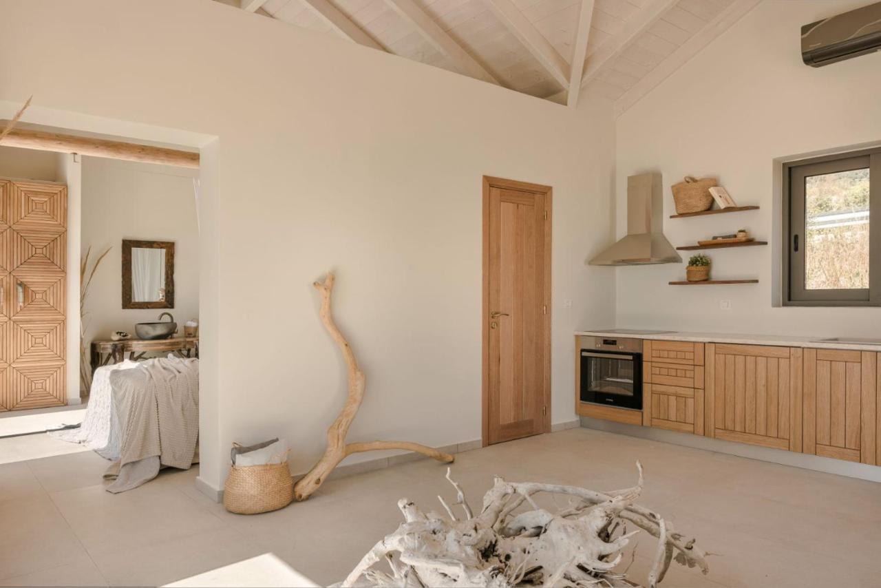 Spathes Suites Kefalonia - Luxury Suites Ratzaklíon Extérieur photo