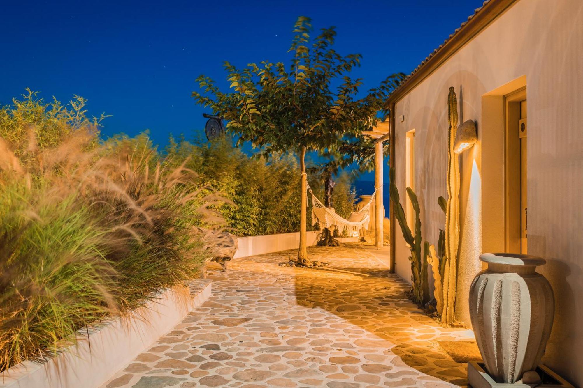 Spathes Suites Kefalonia - Luxury Suites Ratzaklíon Extérieur photo
