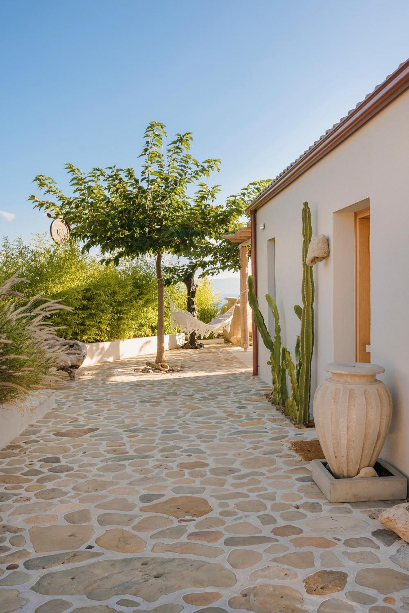 Spathes Suites Kefalonia - Luxury Suites Ratzaklíon Extérieur photo